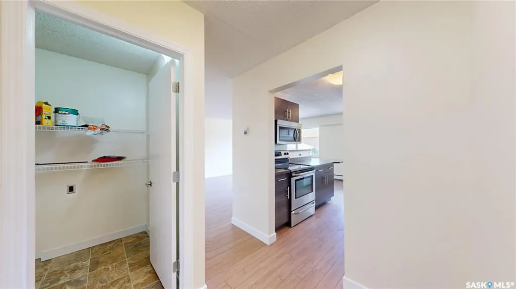 405 Lorne Street N Regina SK S4R 3B2
