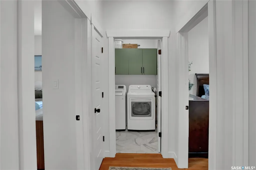 14 Clunie Court Moose Jaw SK S6J 0E3