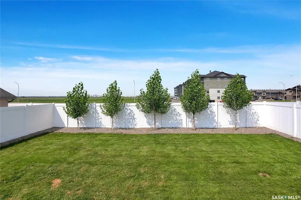 14 Clunie Court Moose Jaw SK S6J 0E3