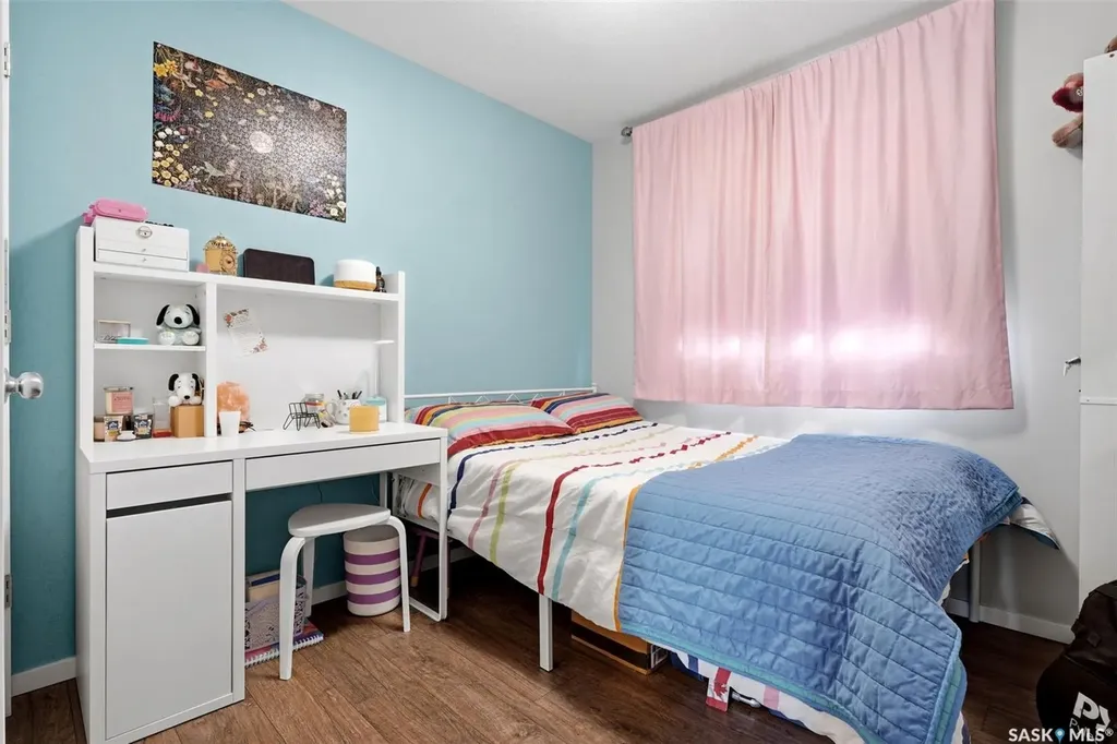 5740 Glide Crescent Regina SK S4W 0P1