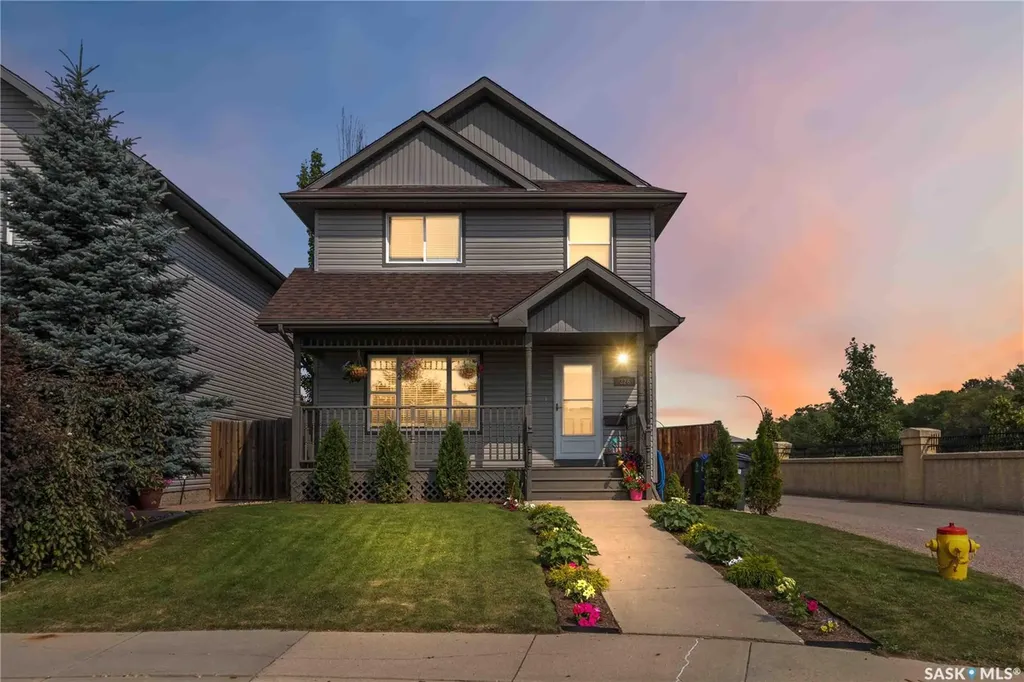 326 Denham Court Saskatoon SK S7R 1E5