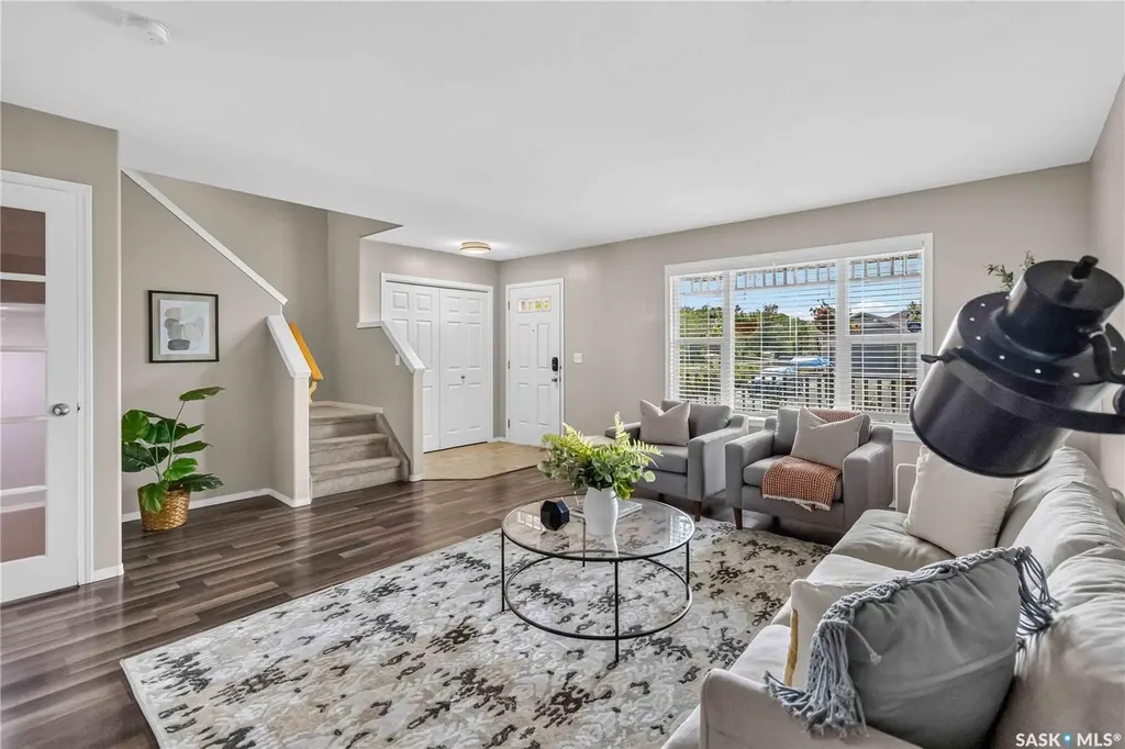 326 Denham Court Saskatoon SK S7R 1E5