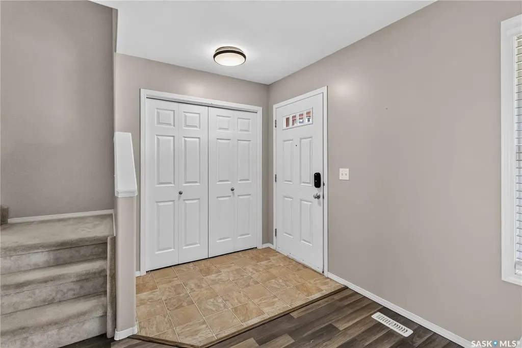 326 Denham Court Saskatoon SK S7R 1E5