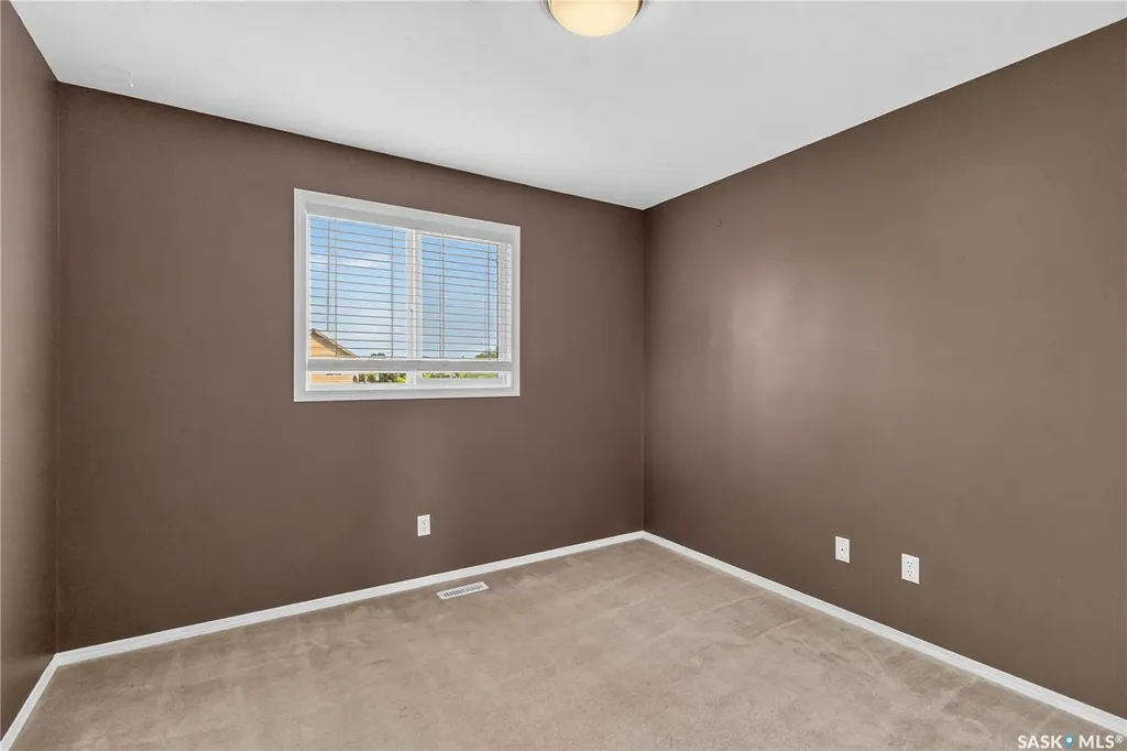 326 Denham Court Saskatoon SK S7R 1E5