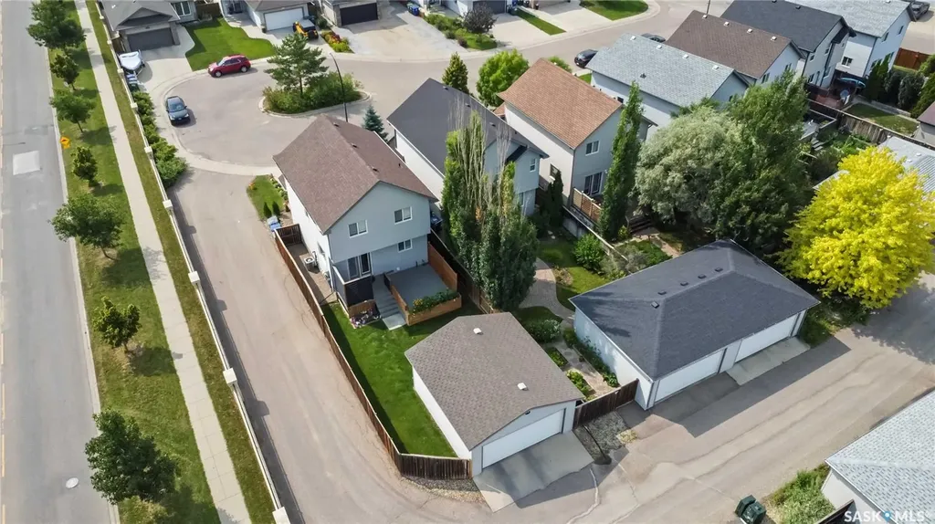 326 Denham Court Saskatoon SK S7R 1E5
