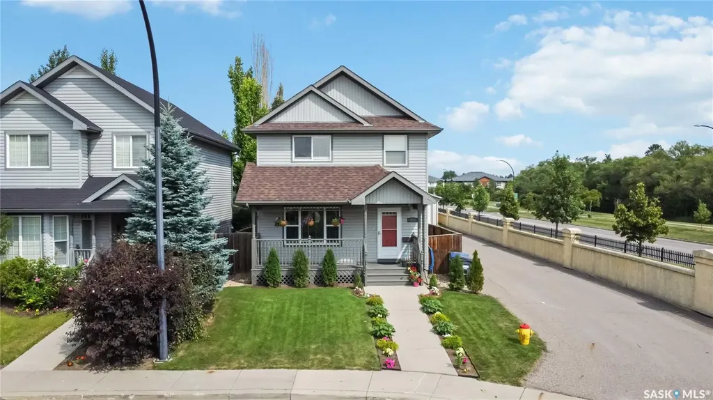 326 Denham Court Saskatoon SK S7R 1E5