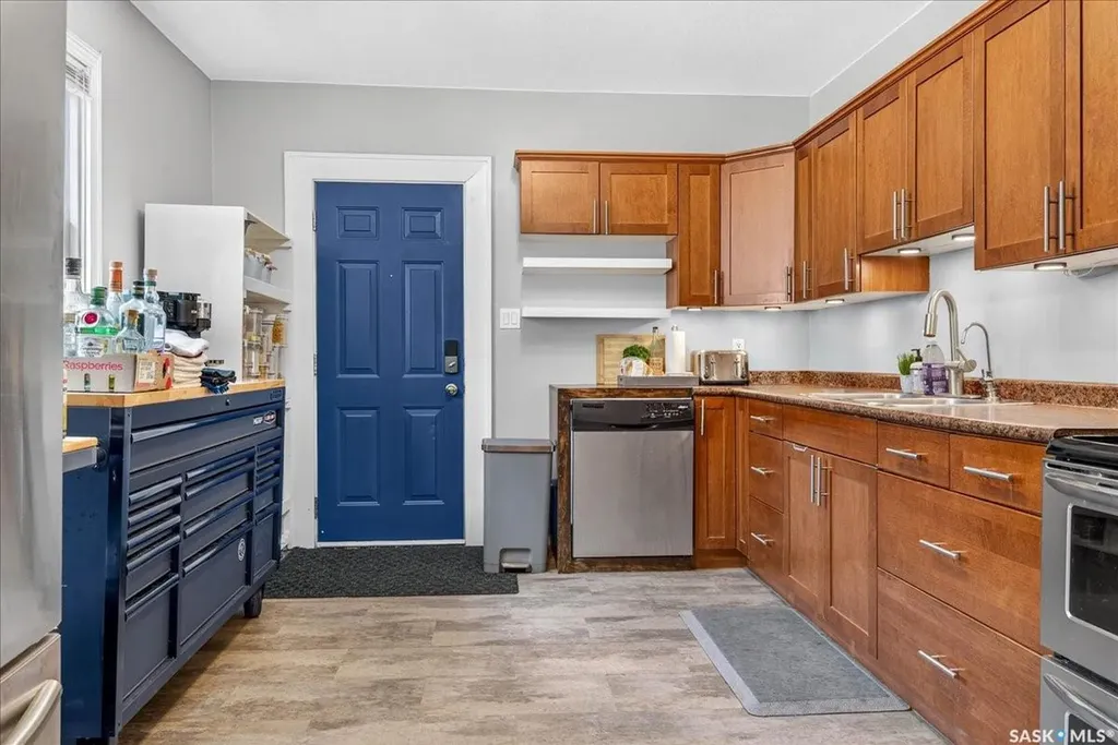 1922 Atkinson Street Regina SK S4N 3W5