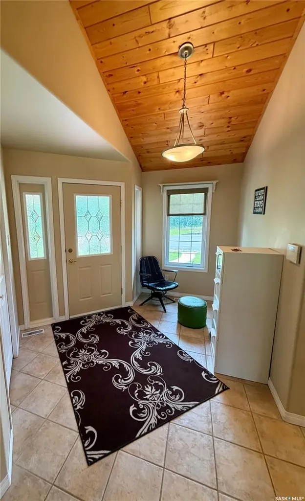 60 Estates Drive Elk Ridge SK S0J 0N0