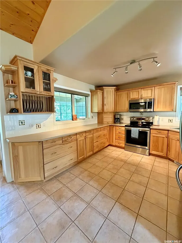 60 Estates Drive Elk Ridge SK S0J 0N0