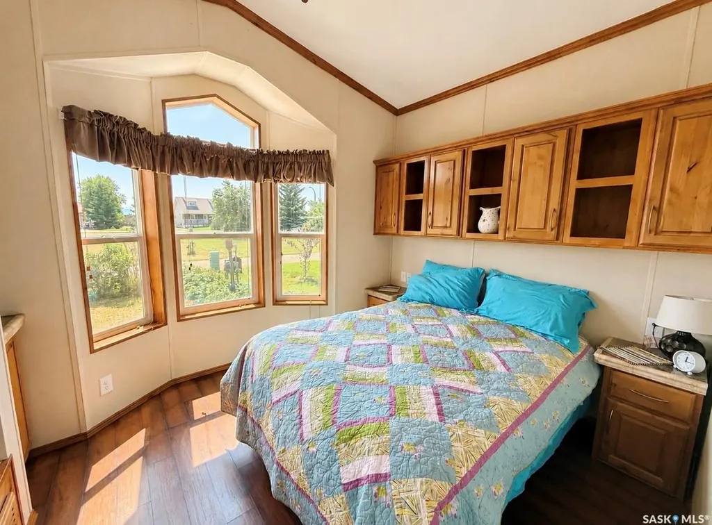 140 King Street Elbow SK S0L 1J0