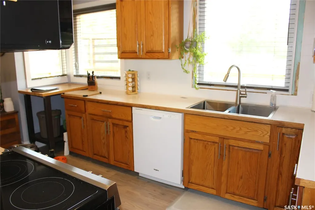 265 Saskatchewan Street Central Butte SK S0H 0T0