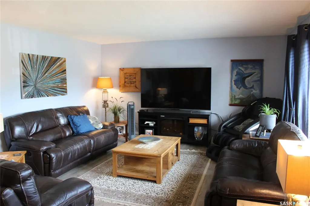 265 Saskatchewan Street Central Butte SK S0H 0T0