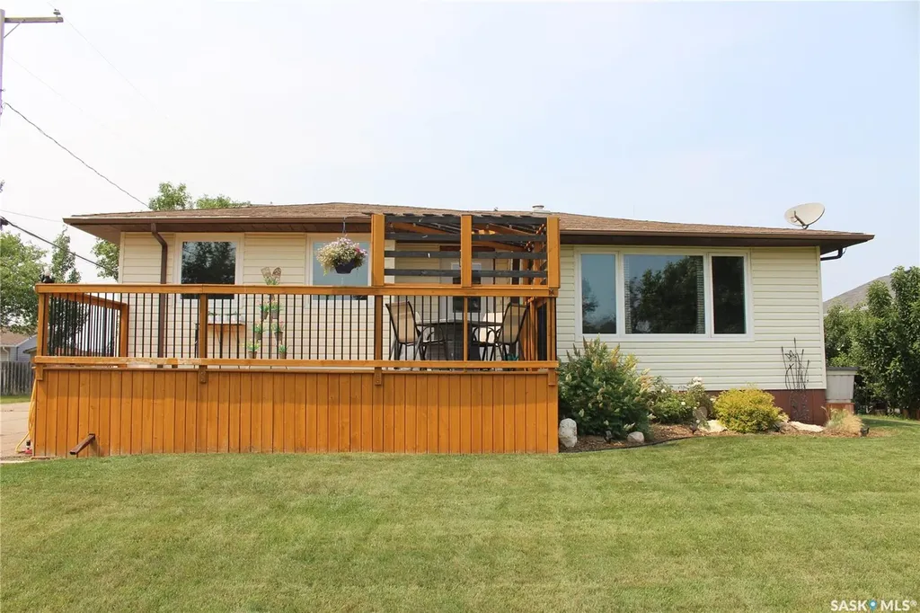 265 Saskatchewan Street Central Butte SK S0H 0T0