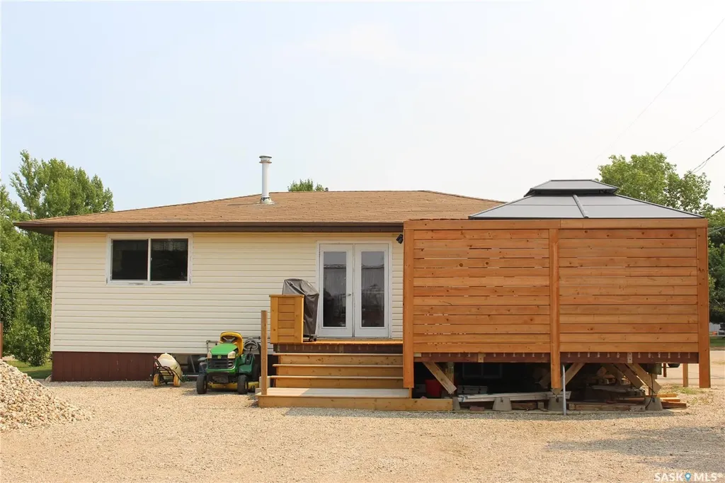 265 Saskatchewan Street Central Butte SK S0H 0T0