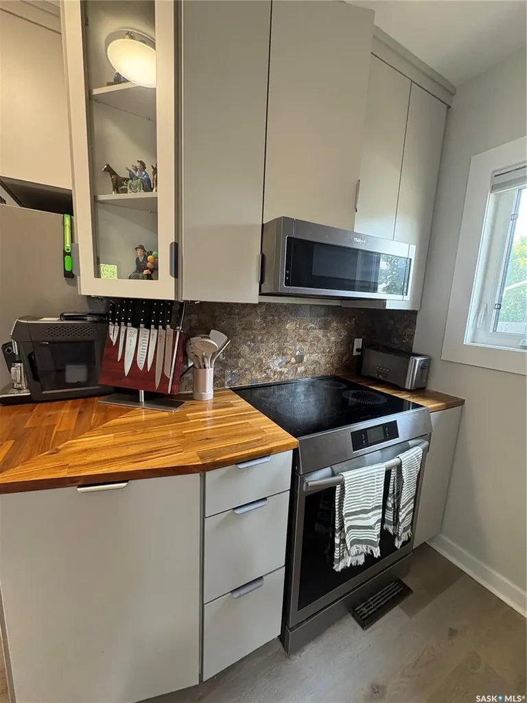 73 Franklin Avenue Yorkton SK S3N 4C6