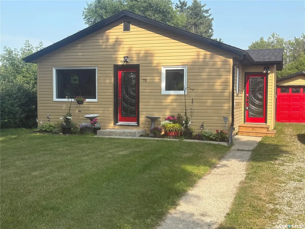73 Franklin Avenue Yorkton SK S3N 4C6