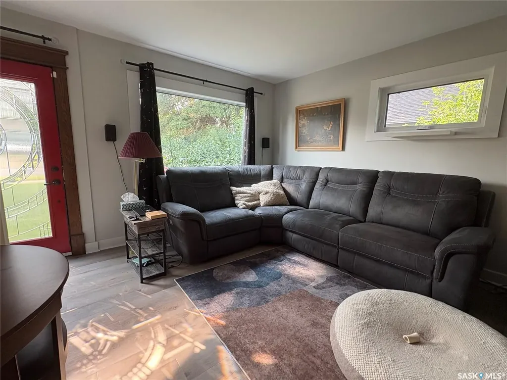 73 Franklin Avenue Yorkton SK S3N 4C6