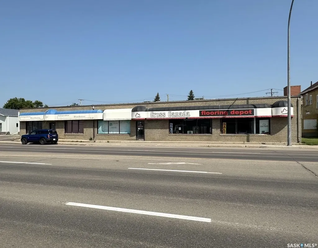 326 High Street W Moose Jaw SK S6H 1S9