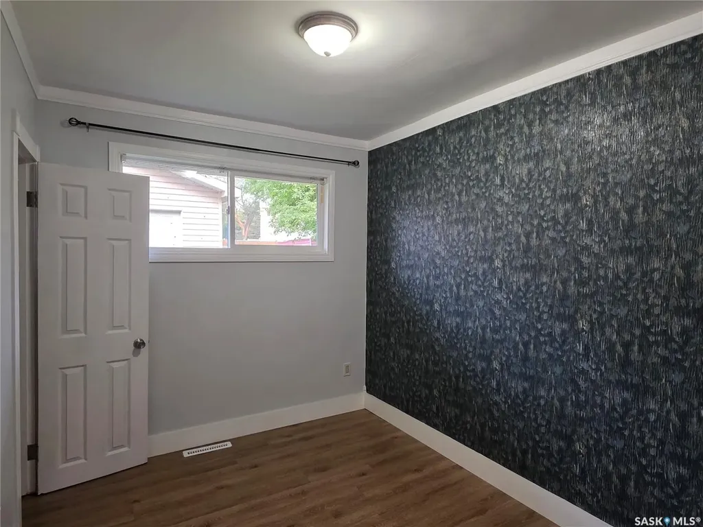 333 Elphinstone Street Regina SK S4R 3W7