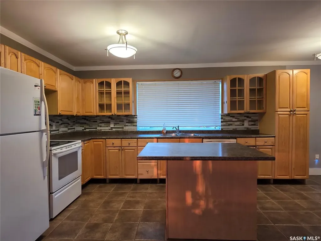 333 Elphinstone Street Regina SK S4R 3W7