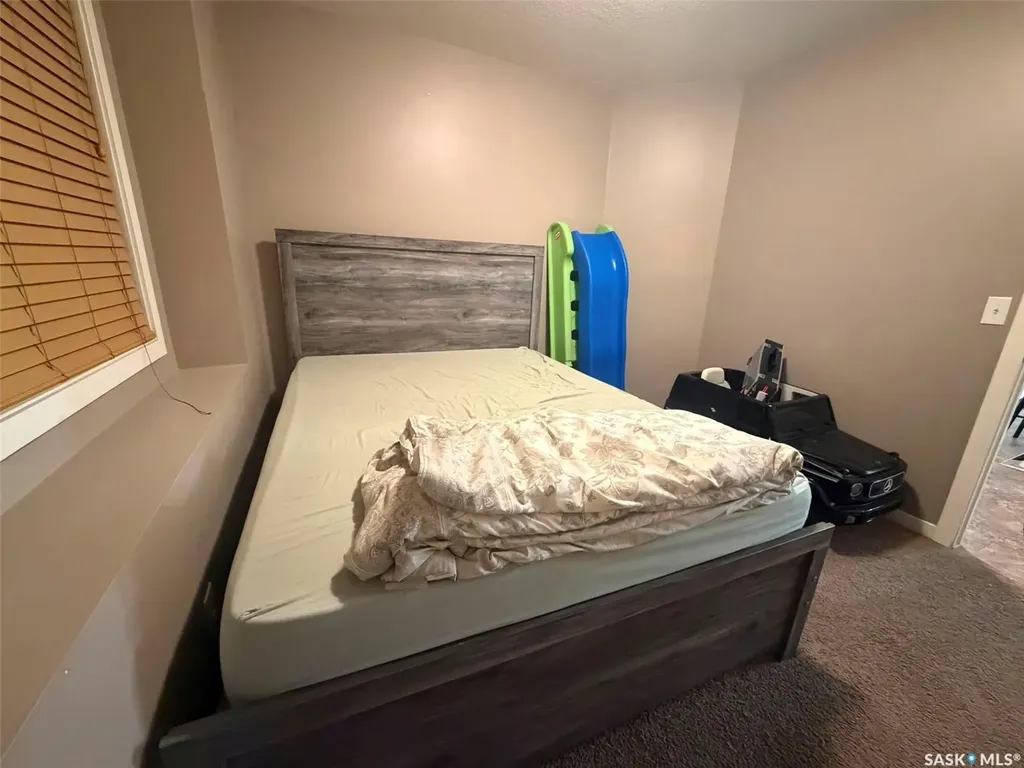 5742 Gordon Road Regina SK S4W 0M1