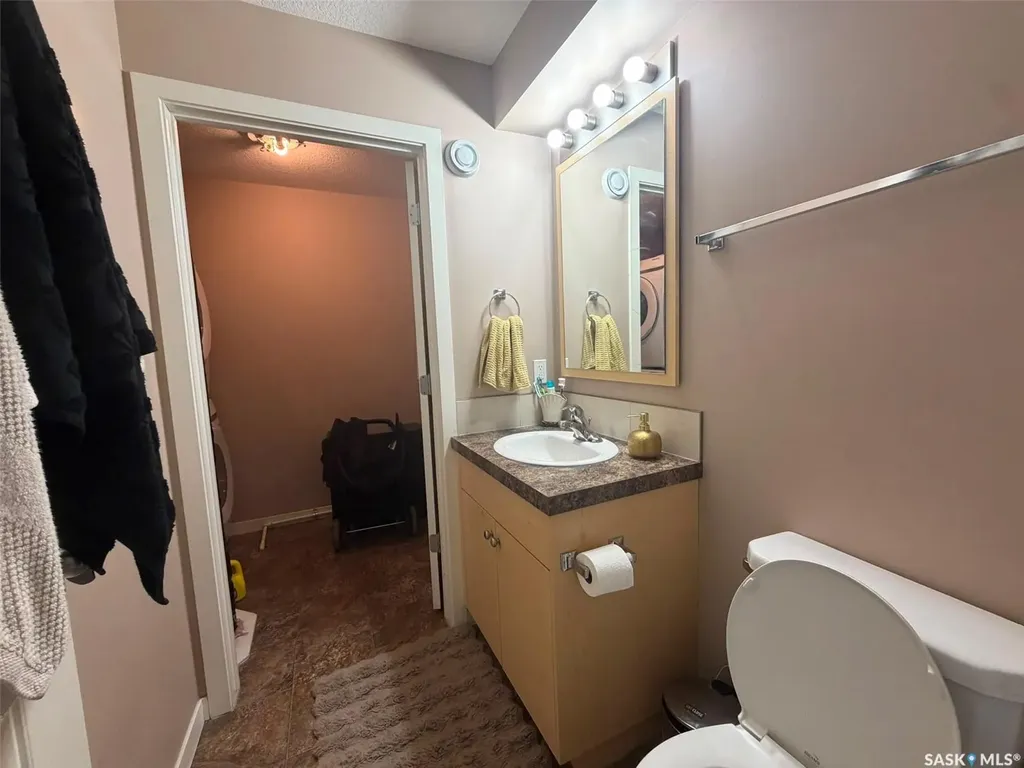 5742 Gordon Road Regina SK S4W 0M1
