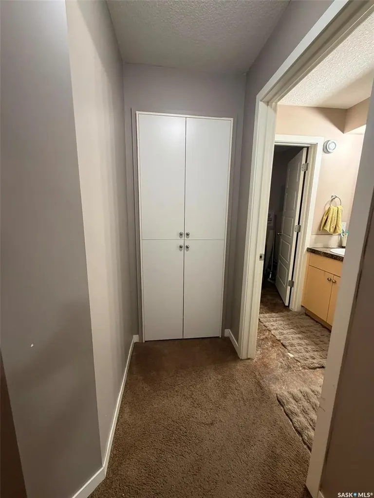 5742 Gordon Road Regina SK S4W 0M1