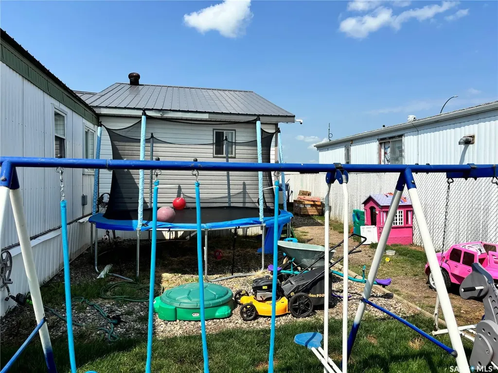 68 Spencer Drive Kindersley SK S0L 1S1