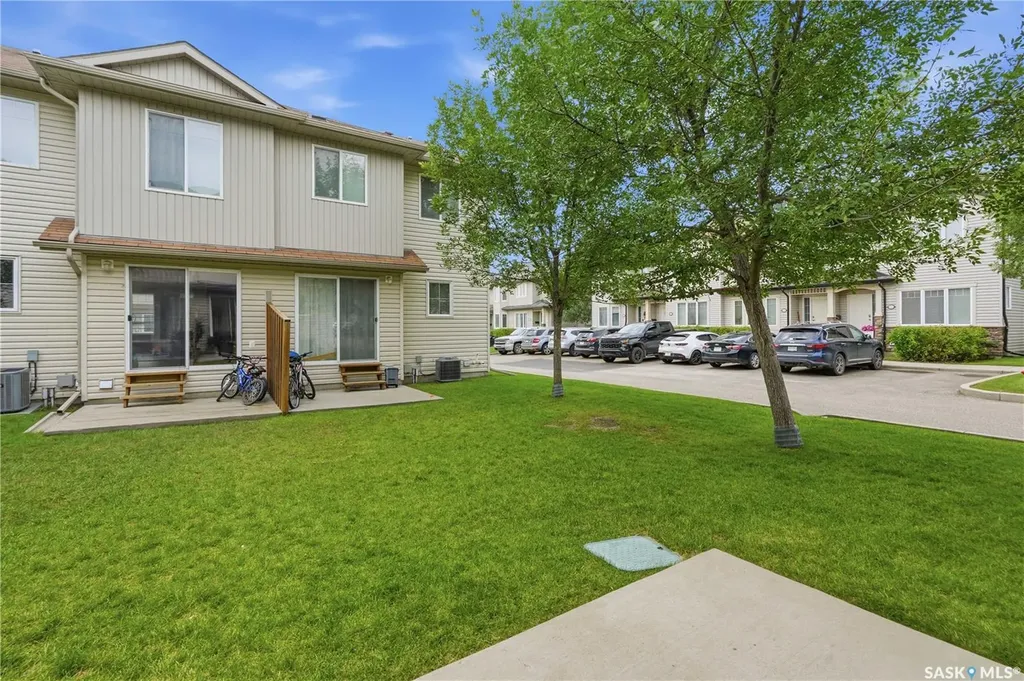 303 Slimmon Place Saskatoon SK S7V 0A8