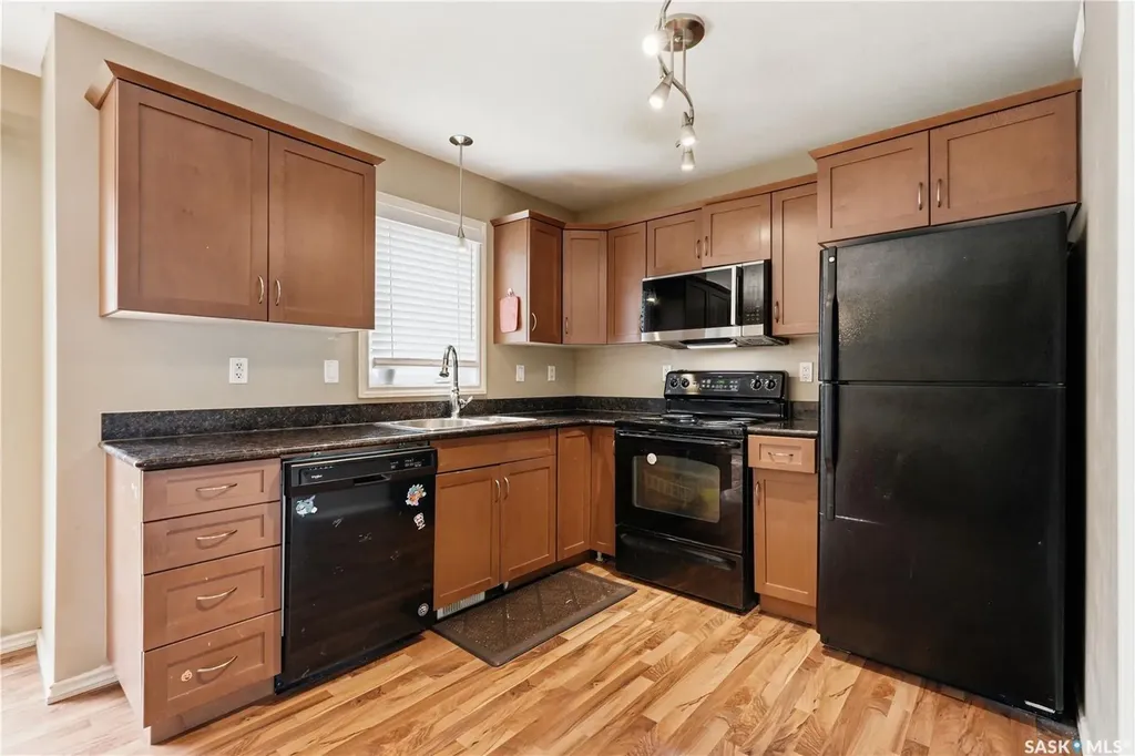 303 Slimmon Place Saskatoon SK S7V 0A8