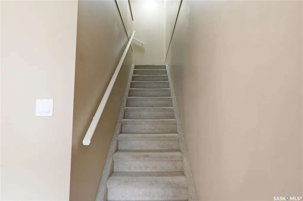 303 Slimmon Place Saskatoon SK S7V 0A8