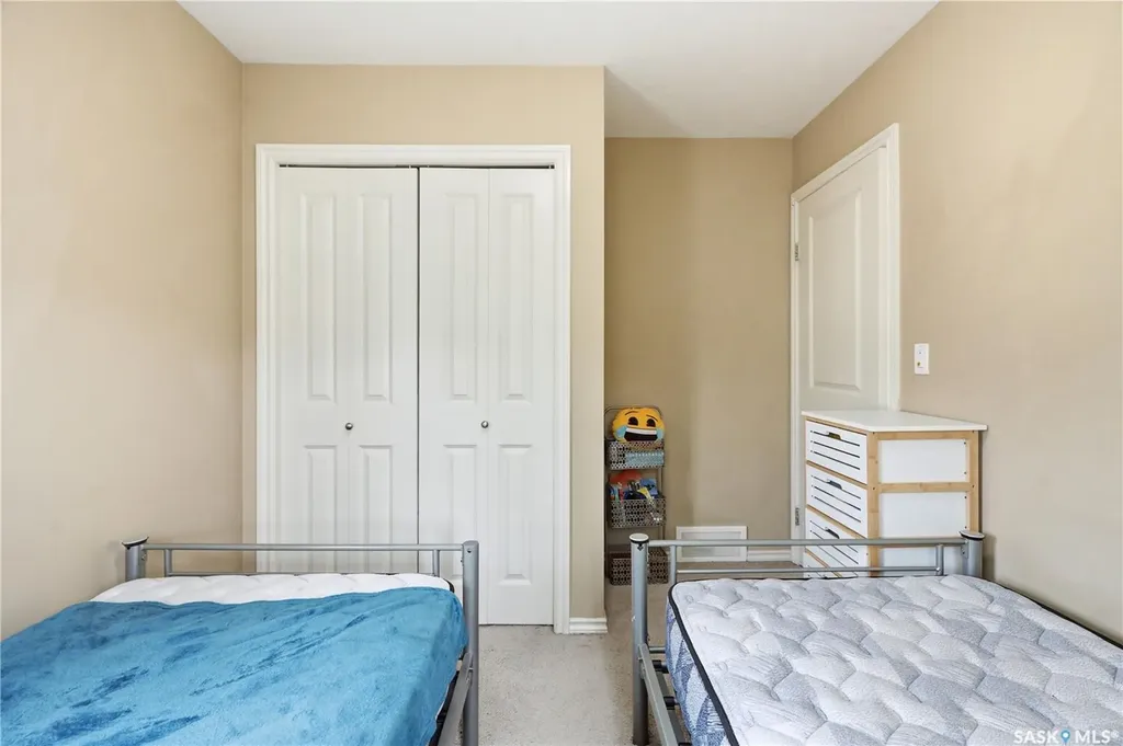 303 Slimmon Place Saskatoon SK S7V 0A8