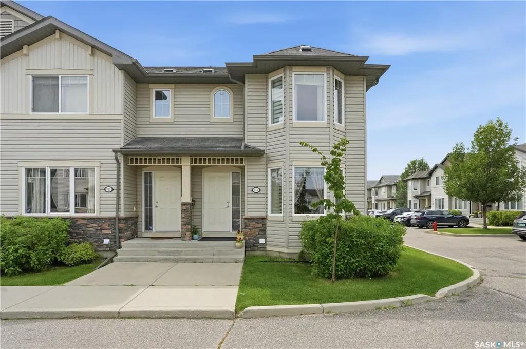 303 Slimmon Place Saskatoon SK S7V 0A8