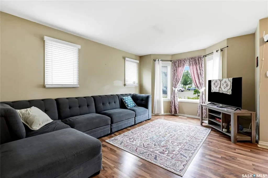 303 Slimmon Place Saskatoon SK S7V 0A8