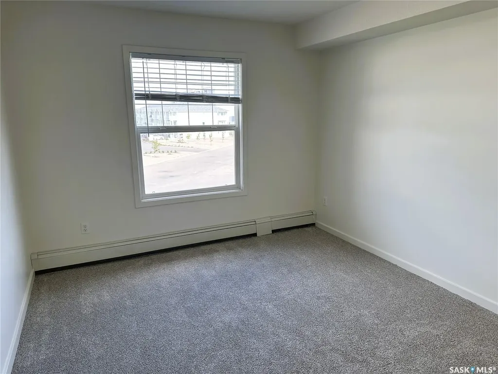 1640 Dakota Drive Regina SK S4Z 0A4