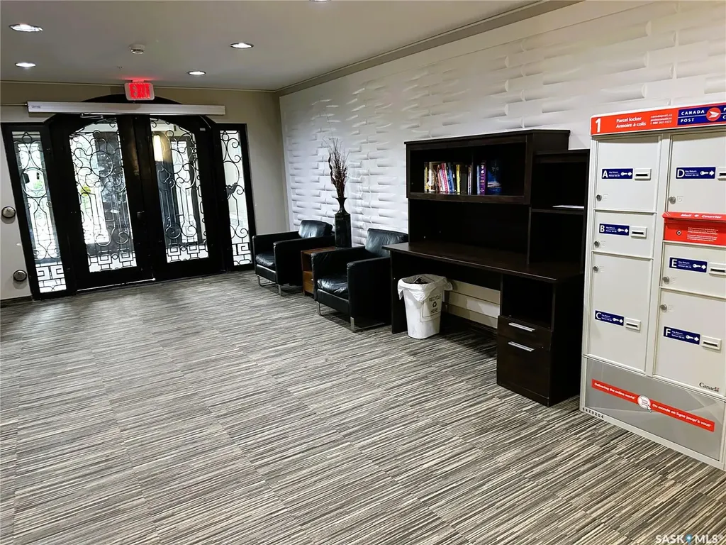 1640 Dakota Drive Regina SK S4Z 0A4