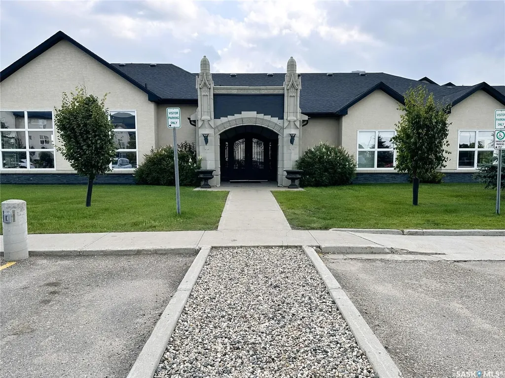 1640 Dakota Drive Regina SK S4Z 0A4