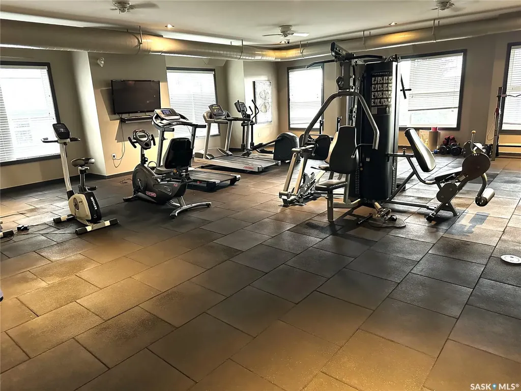 1640 Dakota Drive Regina SK S4Z 0A4