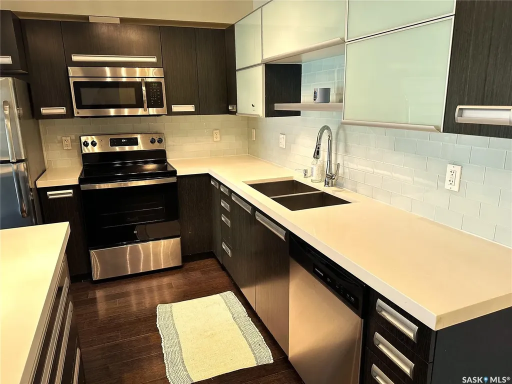 1640 Dakota Drive Regina SK S4Z 0A4
