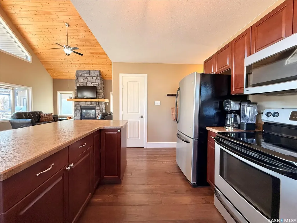 524 Vivian Bay Coteau Rm No. 255 SK S0L 0G0