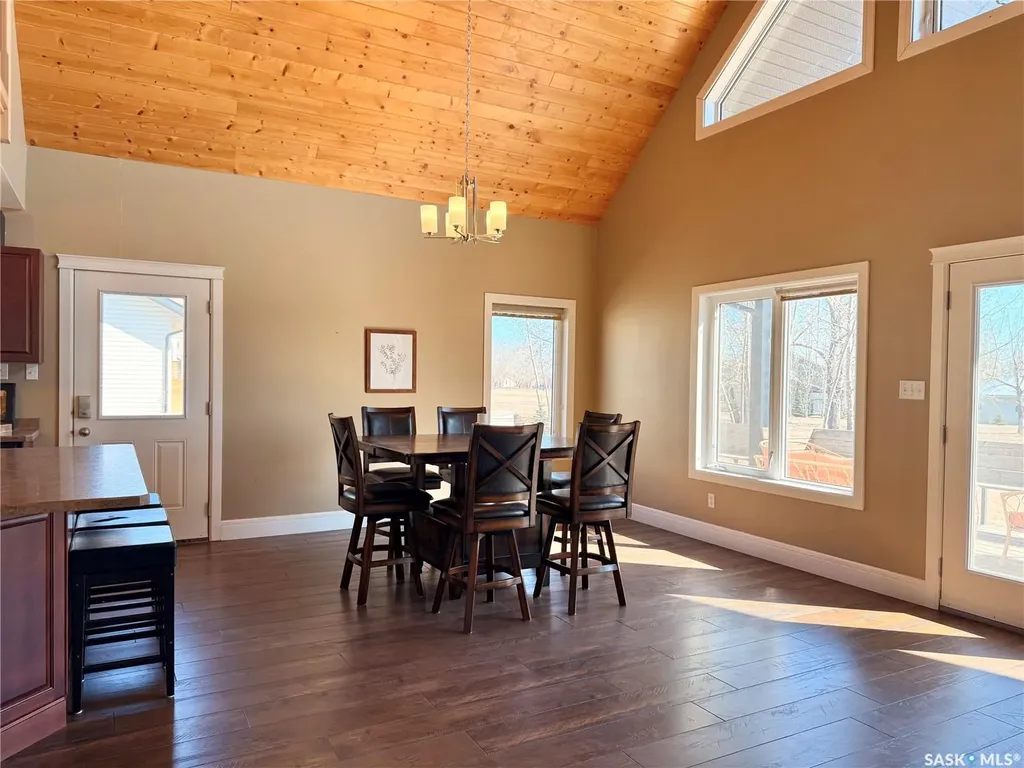 524 Vivian Bay Coteau Rm No. 255 SK S0L 0G0