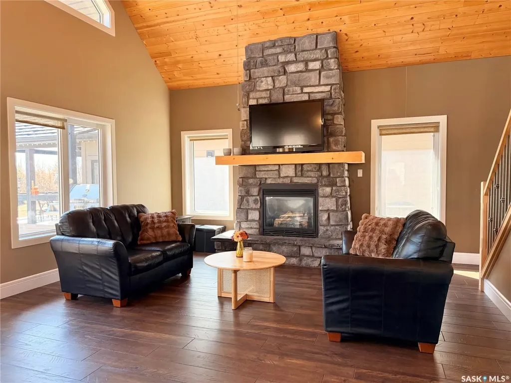 524 Vivian Bay Coteau Rm No. 255 SK S0L 0G0