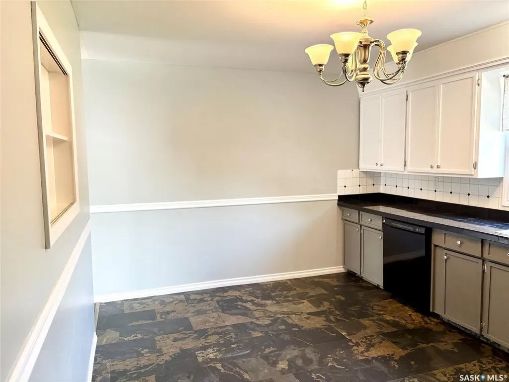 62 Canwood Crescent Yorkton SK S3N 2T7
