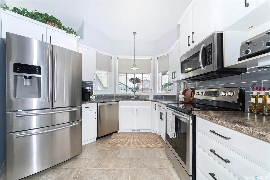 323 Peters Cove Saskatoon SK S7N 4T5