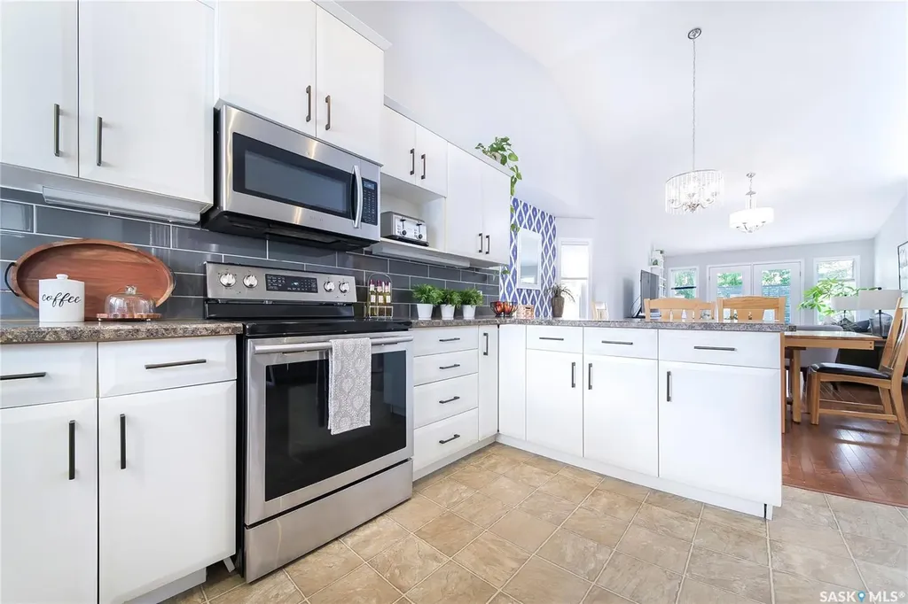 323 Peters Cove Saskatoon SK S7N 4T5