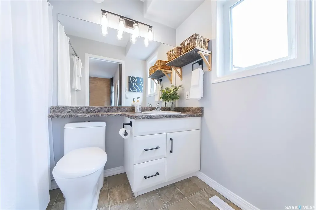 323 Peters Cove Saskatoon SK S7N 4T5