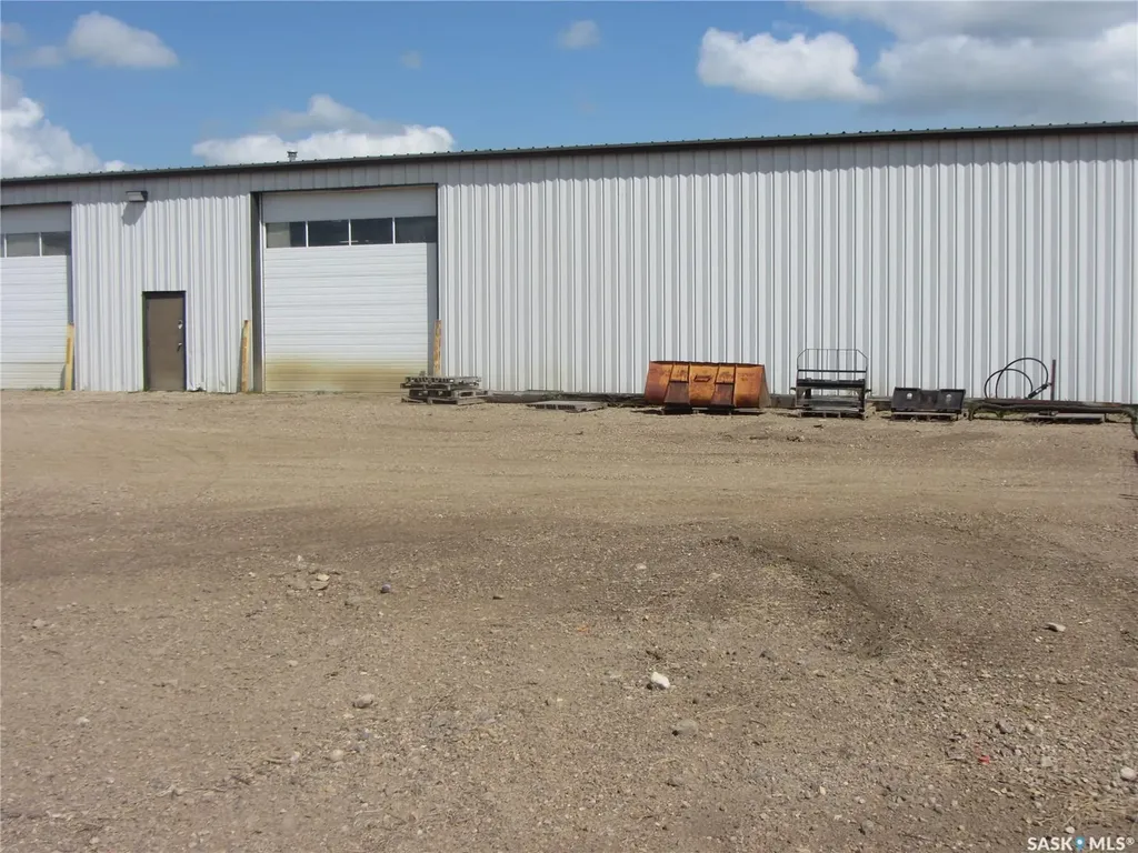 501 9th Street N Martensville SK S0K 1E0