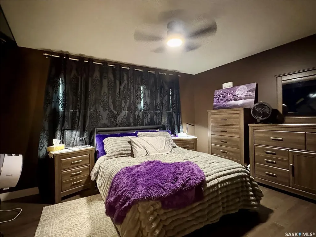 105 5th Avenue Hodgeville SK S0H 2B0