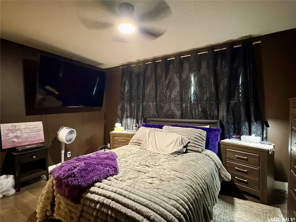 105 5th Avenue Hodgeville SK S0H 2B0