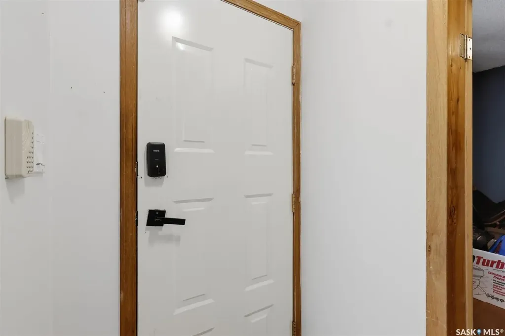 925 L Avenue S Saskatoon SK S7M 2J2